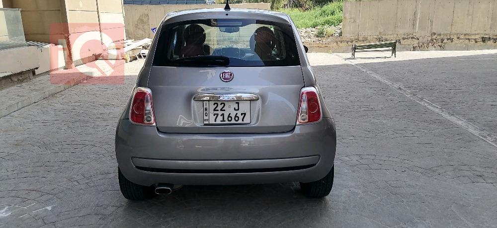 فيات 500